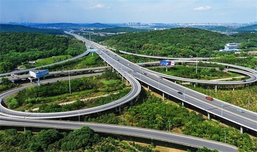 南关钢筋套筒应用于高速公路
